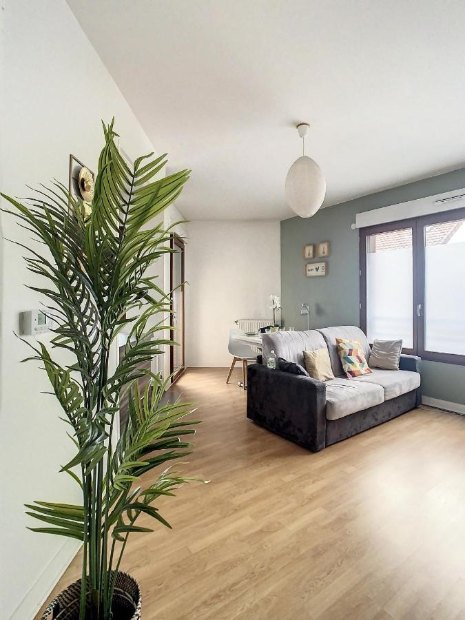 Grand Appartement Paris Et Disneyland 4Pers Neuilly sur Marne Bagian luar foto
