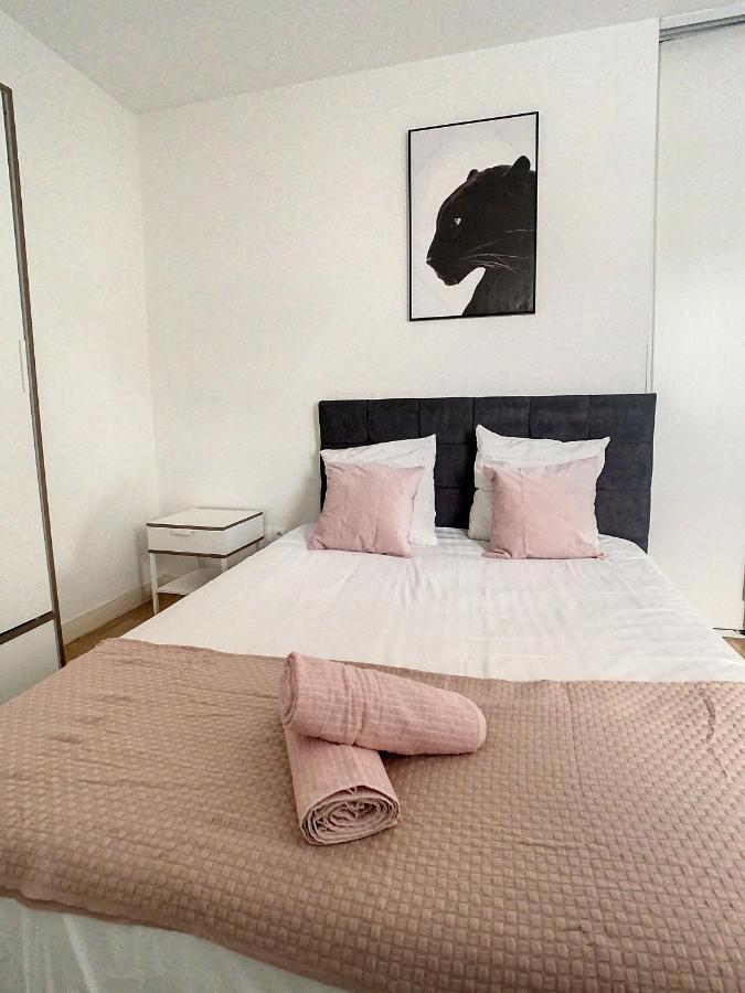 Grand Appartement Paris Et Disneyland 4Pers Neuilly sur Marne Bagian luar foto