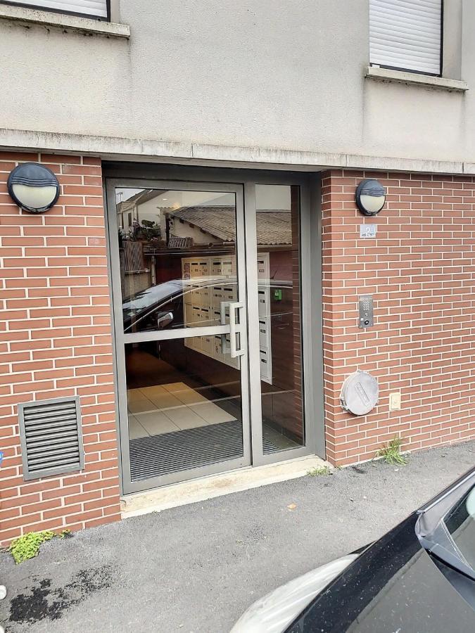 Grand Appartement Paris Et Disneyland 4Pers Neuilly sur Marne Bagian luar foto