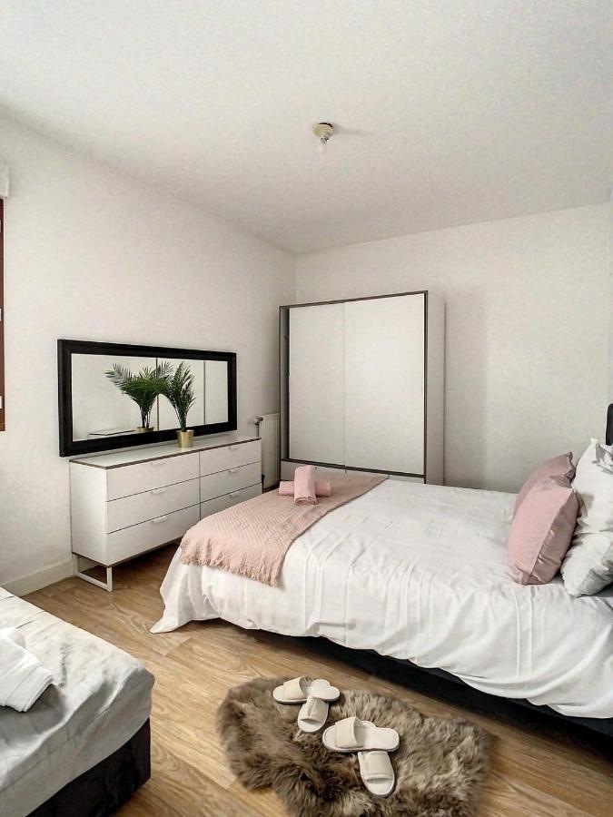 Grand Appartement Paris Et Disneyland 4Pers Neuilly sur Marne Bagian luar foto